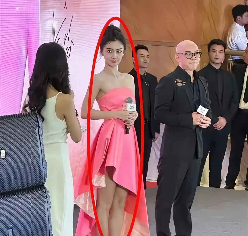 真的搞不懂，晓明哥当初为什么会选择离婚？
大家觉得有什么问题吗？有啥不好的吗？