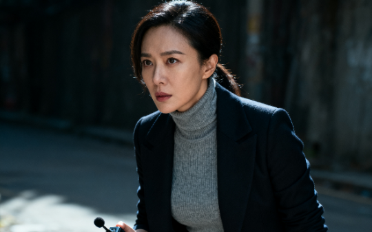 女书记微服私访，却被村长囚禁：衣服太红冲撞了我们白事，赔十万或者浸猪笼，你选吧？