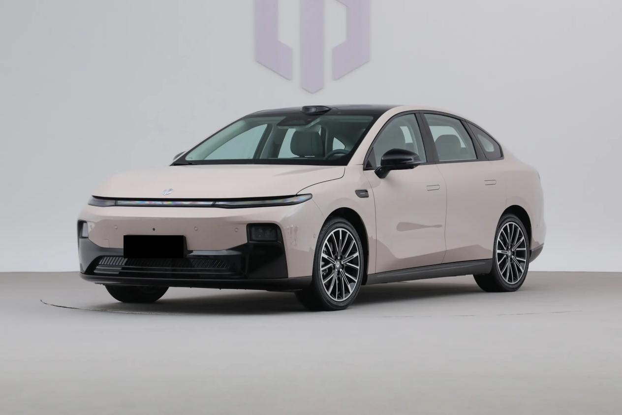 上市即爆款，连续2月销量破万，10万级纯电轿车，这车真值得买