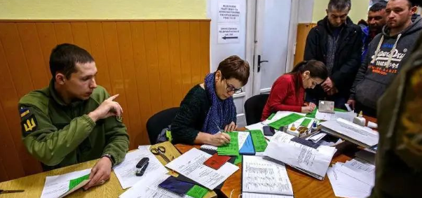 当地时间7月7日，俄罗斯军方对乌克兰征兵办公室发动了一轮精确打击