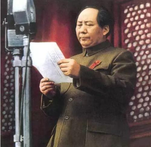 教育一直是个让人抓狂的话题。作业堆得像小山，家长辅导累得连腿都抬不动，孩子们每天