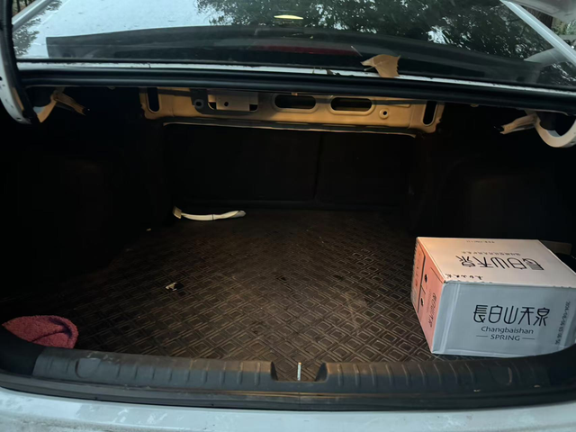 买车一年来最大的感觉就是出行方便了
因为媳妇是外地的，之前想回家总是问朋友借，提