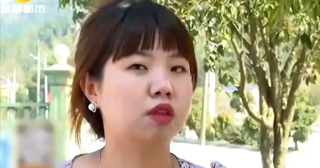 女子收了21万彩礼，两个月就要离婚，还要男方再赔自己20万青春费！

调解员