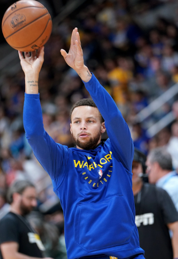 拿格林换浓眉，没有想像中作用那么大
首先，勇士是一支老少两极分化的球队，老的老，