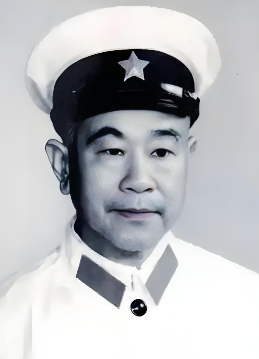 1973年，女知青黄丽萍带着农村丈夫回到了娘家，丈夫一进门，就看到了墙上的照片，