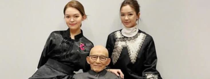 91岁游本昌晒全家福，两孙女罕见露脸，这颜值不当演员可惜了