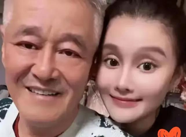 惊！赵本山女儿自曝重大决定，背后故事让人唏嘘！
大家都知道赵本山，那可是娱乐圈的