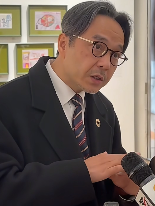 汪涵不是他的录制间隙可以拉得很长
中间那段时间是他自己的，给家人，给书，给长沙的