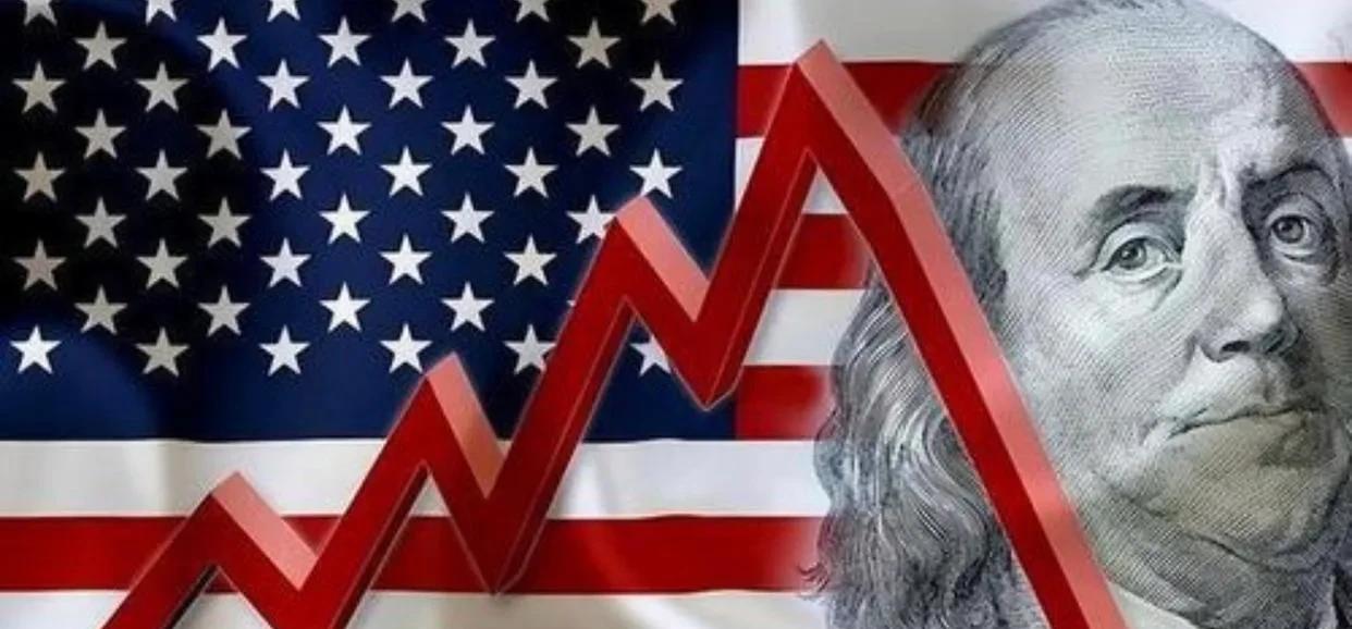 特朗普“对等关税”让美国人彻底破防，消费者信心指数降低最低水平！
自特朗普4月2