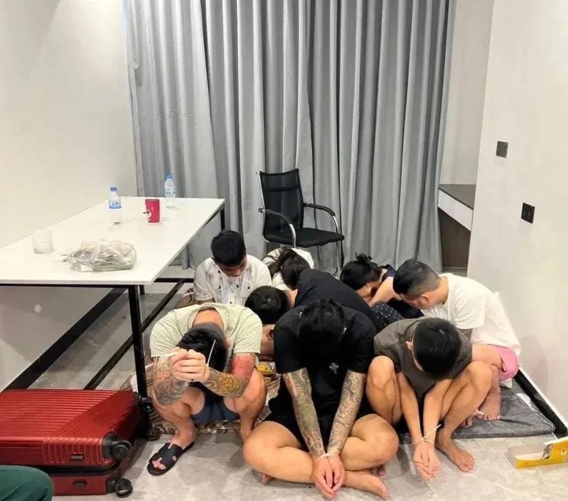 在柬埔寨首相洪玛奈下达全国范围内清剿电诈后，金边已抓捕234名电诈犯。
此次行动