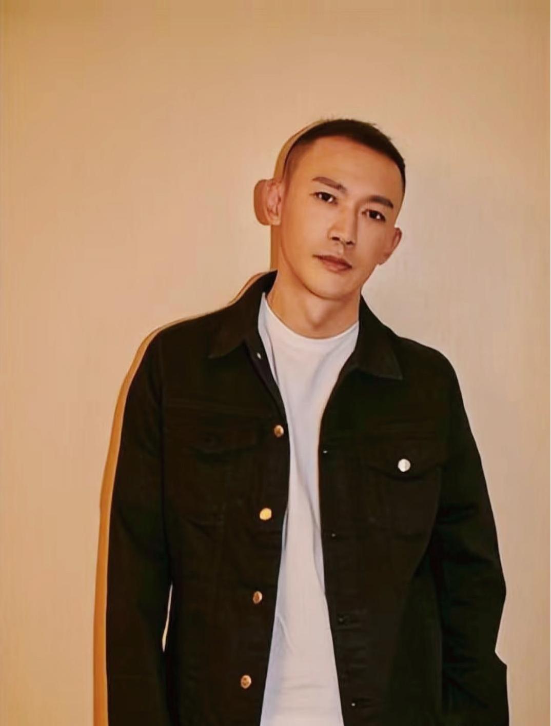 如果不是聂远被提名白玉兰奖最佳男配角，还真是不知道这部剧中还有他的存在。

感觉