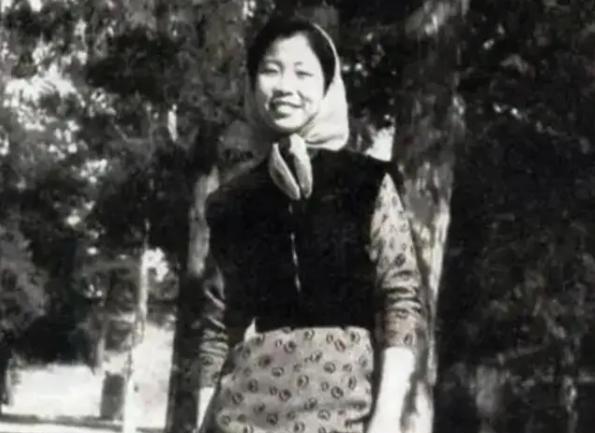 1962年，梁思成众叛亲离娶了自己学生的前妻林洙,大家说林洙是为了钱，可是梁思成