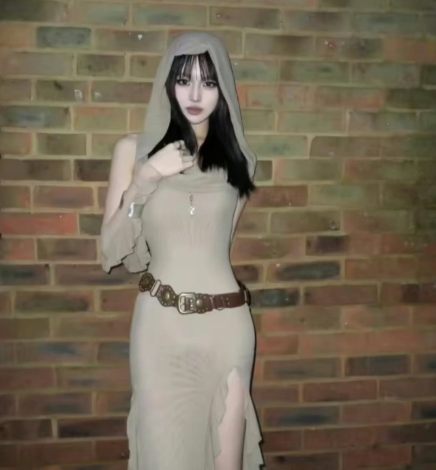 章子怡对小苹果好的原因了我终于搞明白了，不是因为她从小没有妈妈可怜她，也不是因为