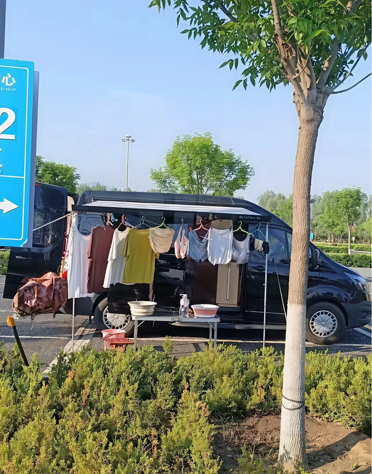 终于知道，为什么那么多人不喜欢房车旅游了。