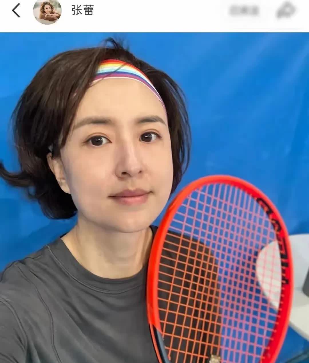 “人心脏，看什么都脏”[震惊]
前央视主持人张蕾愤怒了！
张蕾去河北主持户外
