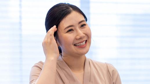 日本杂志《女性Seven》专访福原爱！福原爱手摸孕肚，还罕谈现任