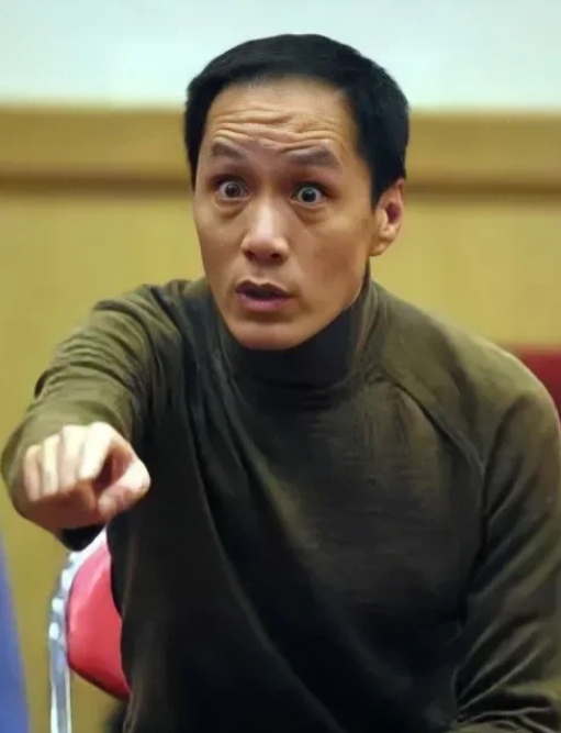 冯远征两会开炮
句句戳中当下娱乐圈的要害
就差指名道姓了
冯远征在两会的发声，宛