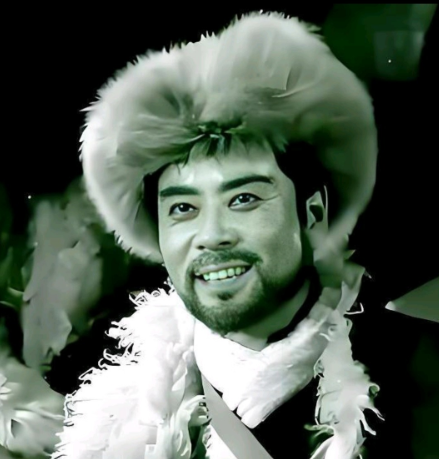 大家还记得这位男演员吗？
没想到他已去世19年了，土生土长的河北人。