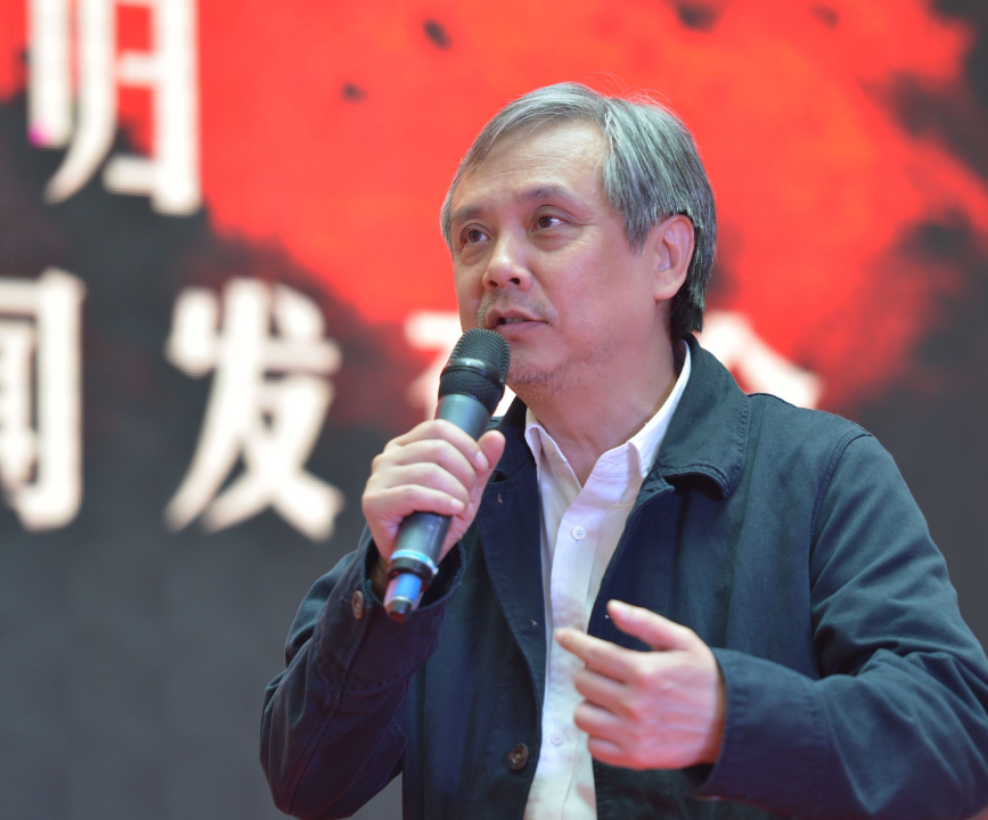 导演陈嘉上说：我曾给李连杰道歉，连累了他的公司“正东电影”。