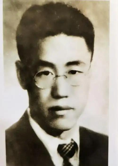 1949年3月的一天晚上，韩慧如被押到自己丈夫面前，反动派强迫她亲眼看着丈夫被绑