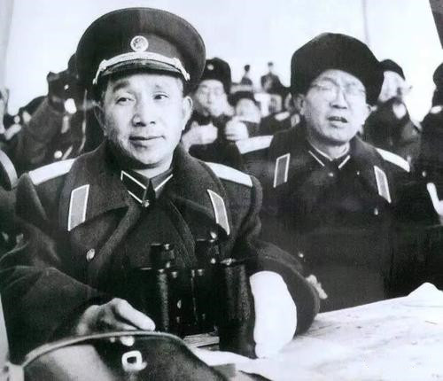 粟裕身后的这位大将，排名跟粟裕非常接近，中间只隔了一个徐海东。建国后，黄克诚紧跟