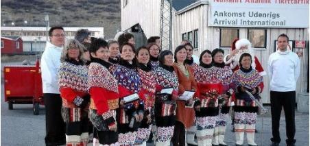 丹麦现在后悔不已，占领格陵兰岛645年，丹麦移民及其后裔仅5000人，占绝对少数