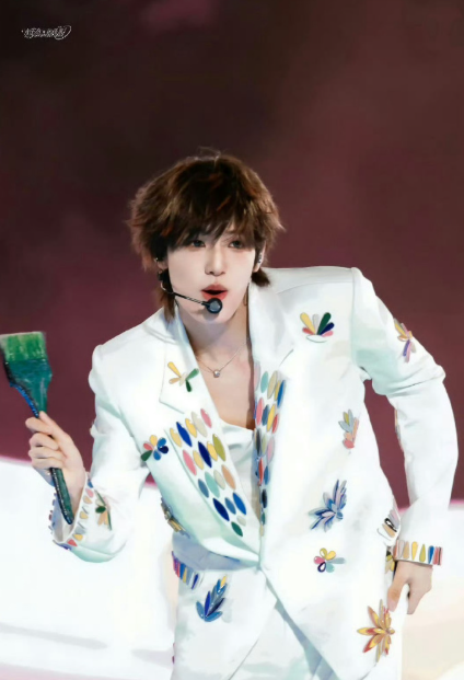 《大舌头》被张泽禹唱出了专属感！“说爱你我就大舌头”甜到犯规，保密练习曲变表白现