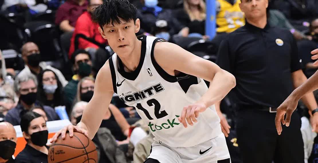 信不信？今年3位留洋球员：杨瀚森、余嘉豪、曾凡博，明年至少回来2位，原因有3点：