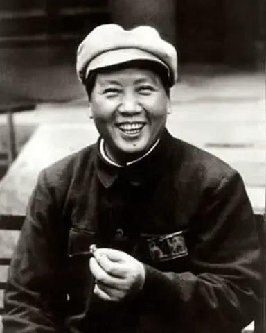 你永远可以相信毛选的力量！
 实践论和矛盾论，这是毛选中最精华的哲学篇章，它们提