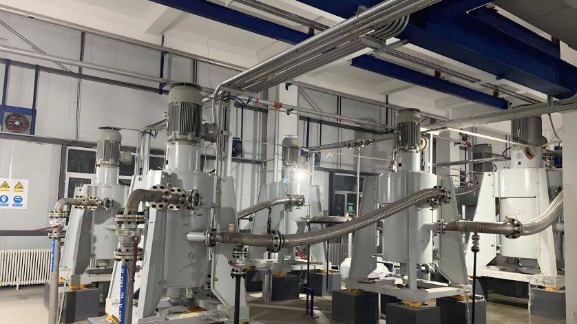 外媒披露有人内外勾结大规模走私稀土，简直就像谍战片