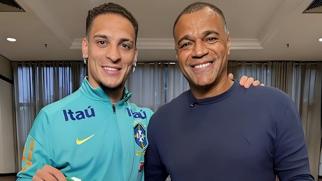 3年12球被骂成废物，如今在贝蒂斯封神！安东尼的重生太励志