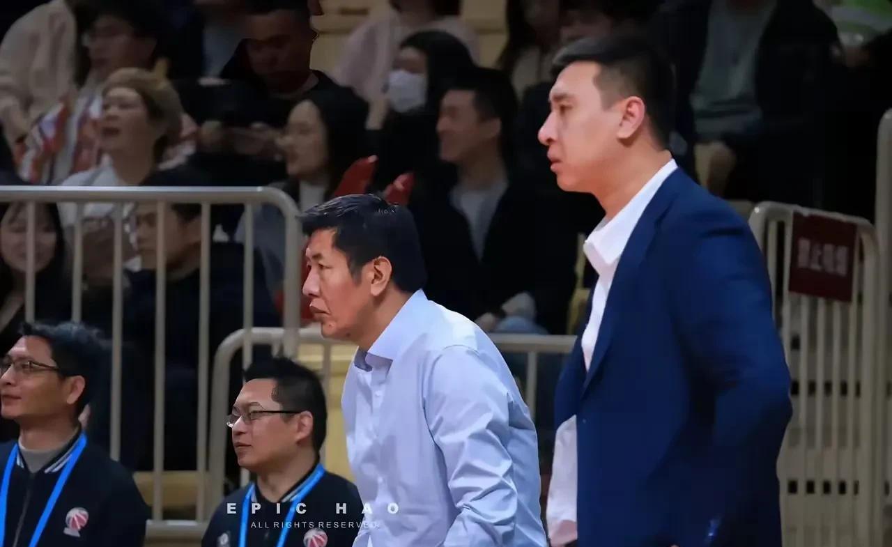 丁伟:球员已经非常尽力了，希望下赛季看到不一样的浙江队。
浙江客场91:103不