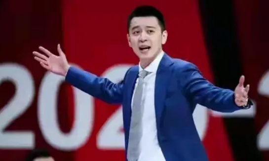 争四，CBA常规赛争四！广东会争吗不会，从昨天杜峰指导又在演练五上五下套路就知道