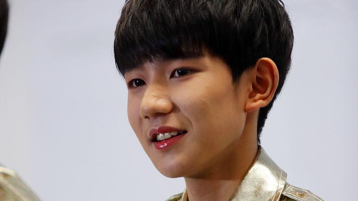 王源：从少年偶像到音乐行者的破界之路