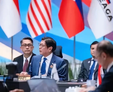 惊了！马科斯这波操作，到底啥意图？东盟峰会的一场午餐，让中菲关系有了新动态。马科