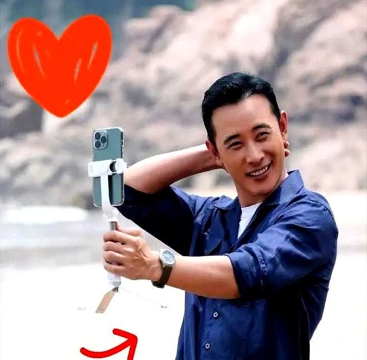 罗晋谈到妻子时说：别再夸她了，41岁了，说她年轻的时候已经够了，她年轻的时候为我