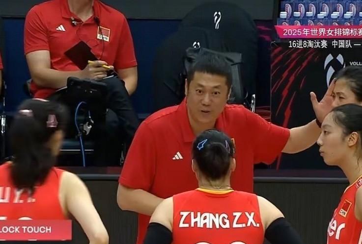 中国女排这时候输球是好事？赵勇真有勇气！
      女排世锦赛中国队八强未入，