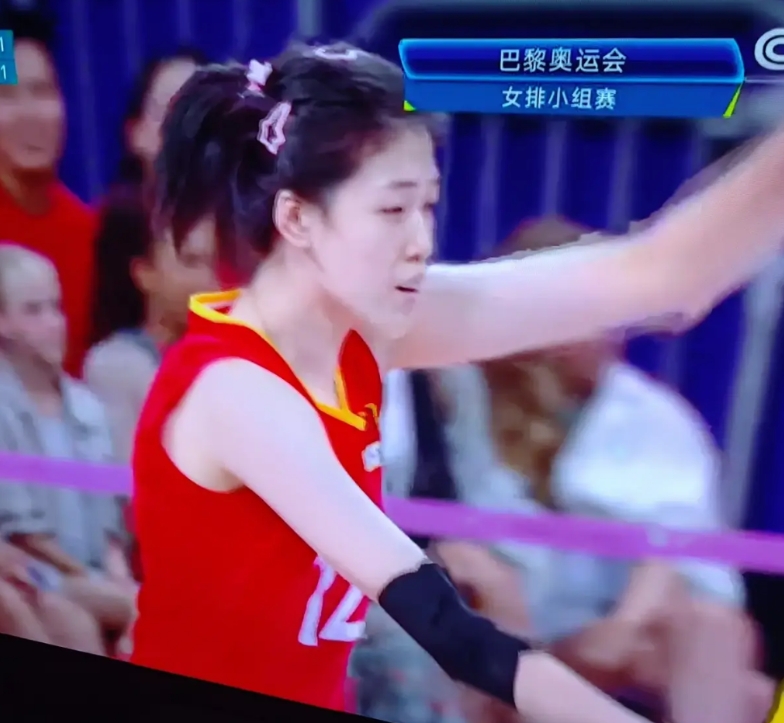 不吹不贬，实事求是的说，中国女排就是一支二流球队，在与多米尼加女排对阵中，充分证