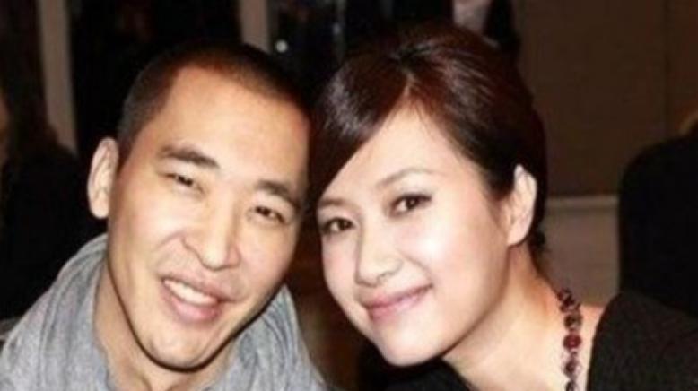 万万没想到，“丁克”了半辈子的徐静蕾，如今却成了人生赢家。如今这个思想开放的时代