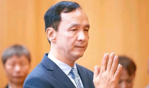 又一个狙击郑丽文的拦路虎跳出来！在郑丽文，张亚中等表态参选之后，国民党突然又做了