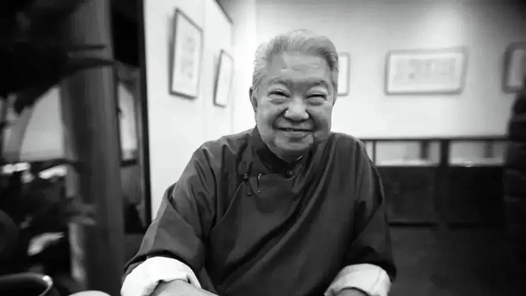 蔡澜去世。至此，曾经的香港四大才子全部离世。整整一个时代彻底过去了。
据说蔡澜出