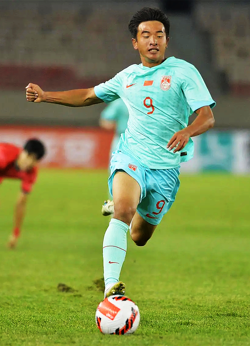 国少公布备战U17亚洲杯的集训名单，上村健一依然没有选择张洪福，看来这个少年如果