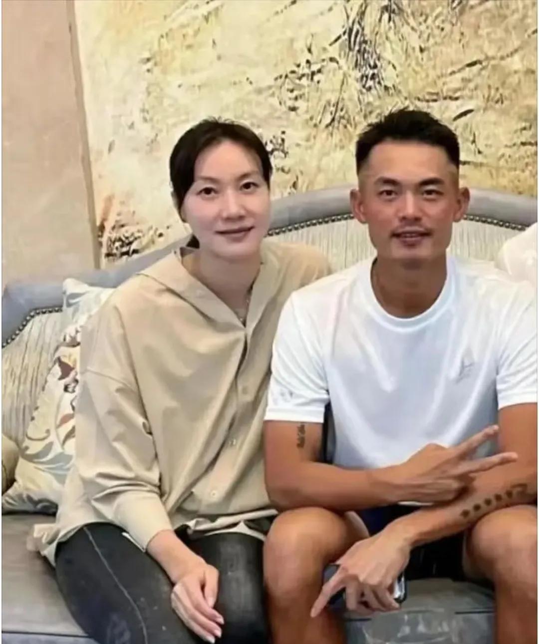 林丹，好紧致，感觉谢杏芳有点配不上他。