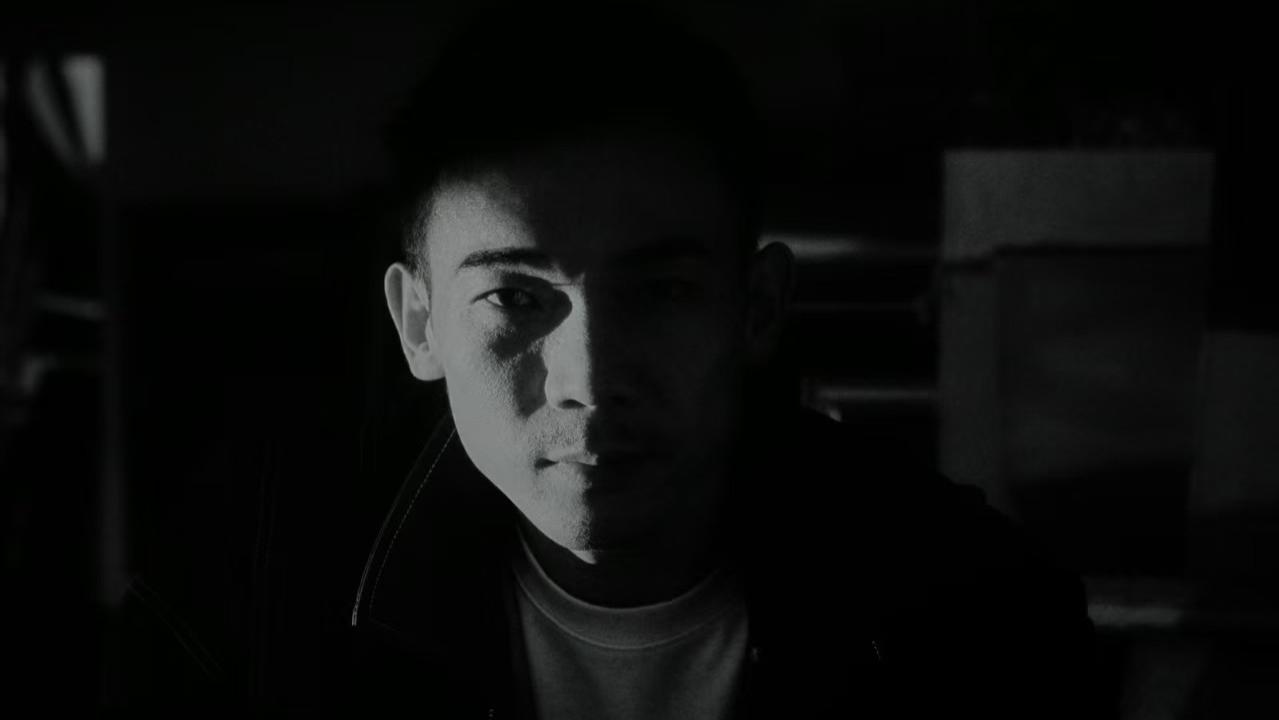 褐土塑群像，蓝梦寄乡魂——记著名油画家黄承林先生