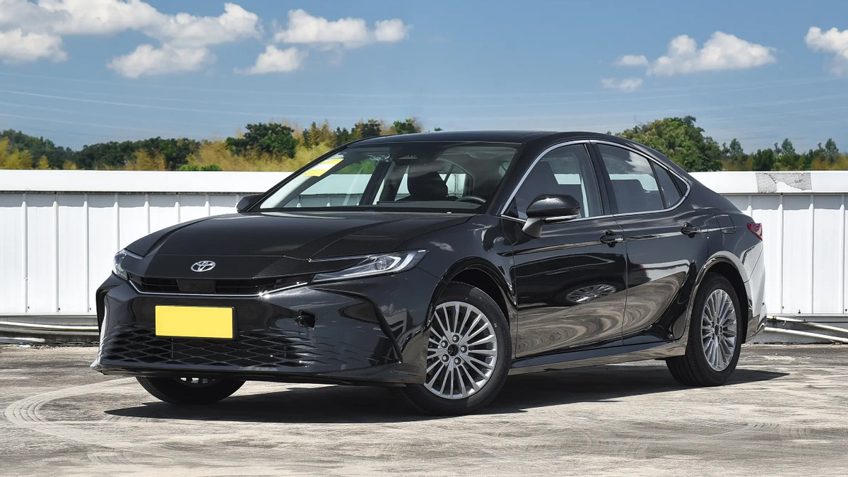 新款日产天籁对比丰田凯美瑞，优势居然是因为含“华”量更高？