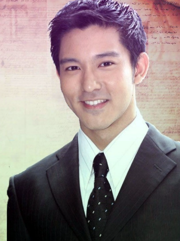 立威廉和刘恺威看着真像！两个的脸型，鼻子以及额头那里从某个角度看真是太像了。他俩