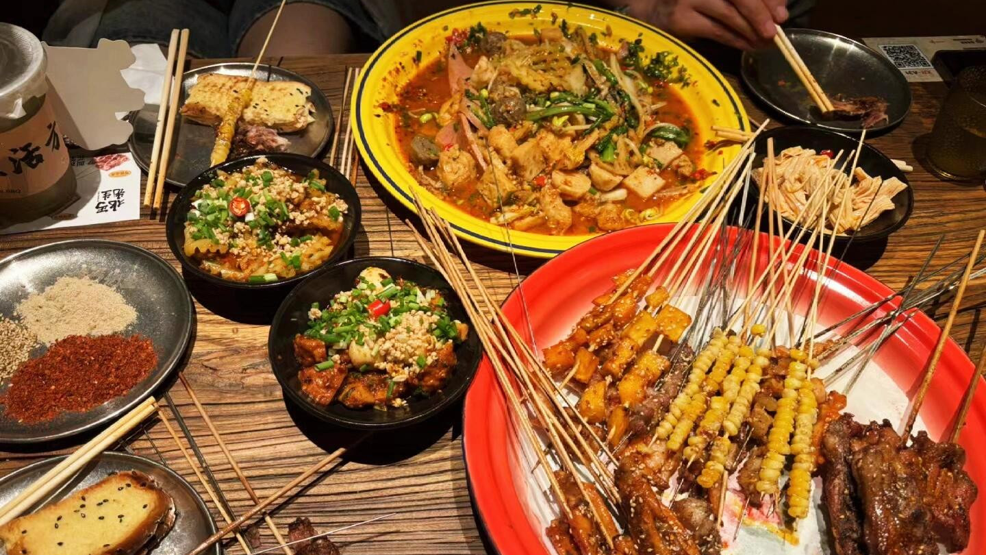 比北海宜居，比云南敢吃，广西这座小城藏着中国最“野”的美味