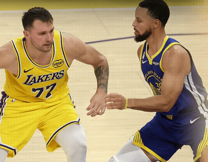 某媒爆料了湖人与勇士的交易动向。
据了解，湖人和勇士在交易截止日前商讨多种交易方