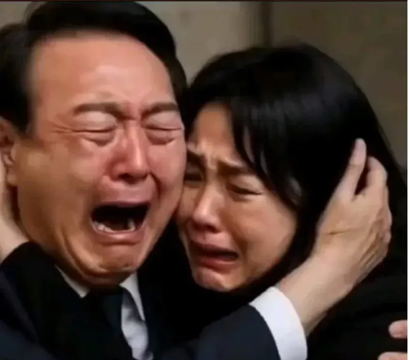 尹锡悦庭审结束或面临牢狱之灾











尹锡悦首场庭审刚结束，但他却