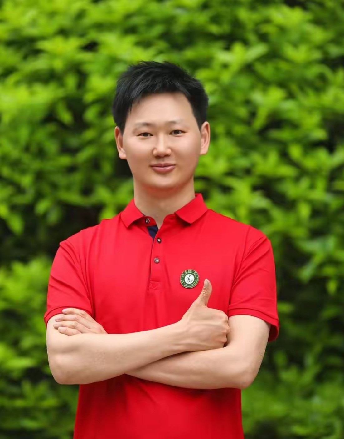 考前承诺总分考不上640分的高中老师要请全班同学吃饭了该老师名叫杨李怡，数学考了